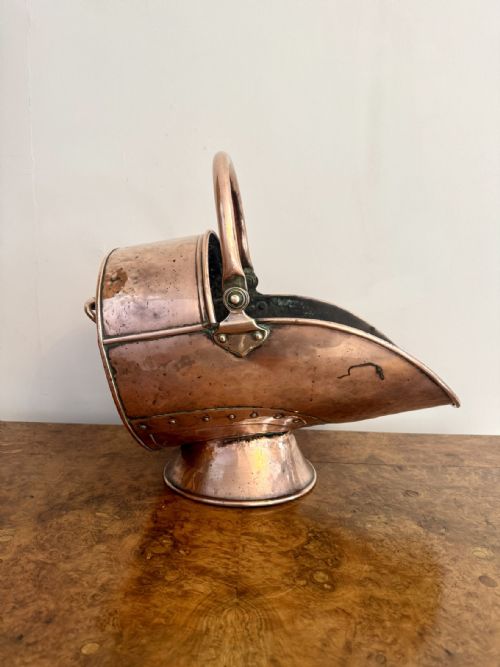ANTIQUE GEORGE III COPPER COAL SCUTTLE