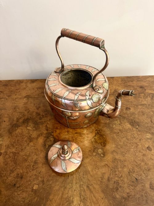 UNUSUAL QUALITY ANTIQUE DUTCH COPPER KETTLE