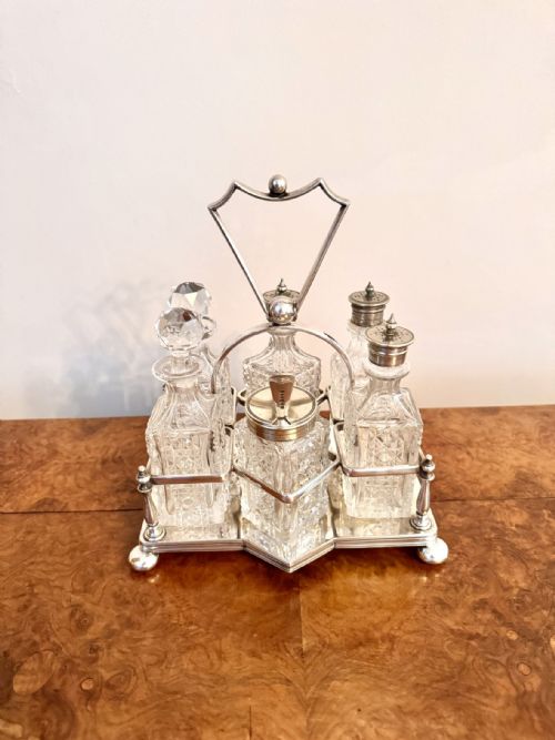 Lovely Quality Antique Edwardian Silver Plated Cruet Set