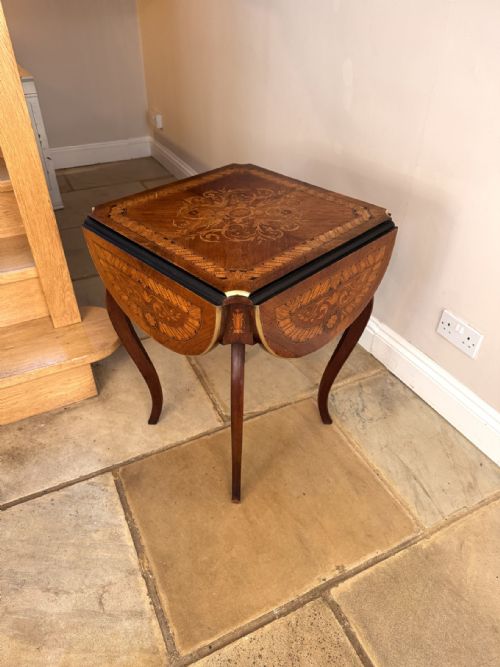 Fantastic Quality Antique 19th Century Marquetry Occasional Table