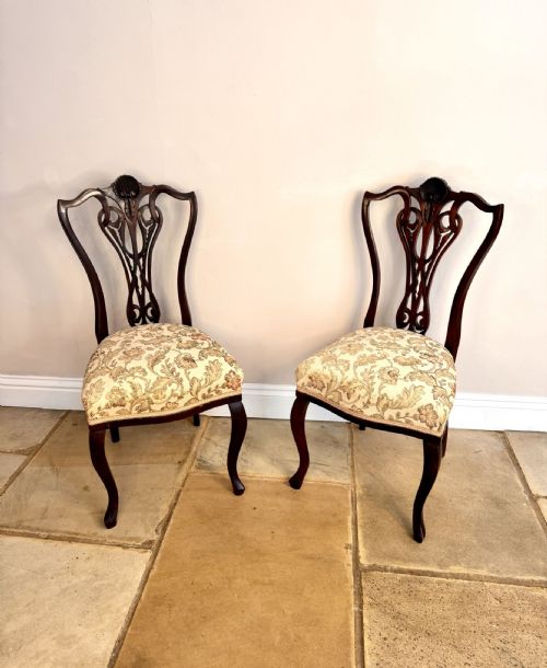 Elegant Pair of Quality Antique Victorian Carved Mahogany Side Chairs