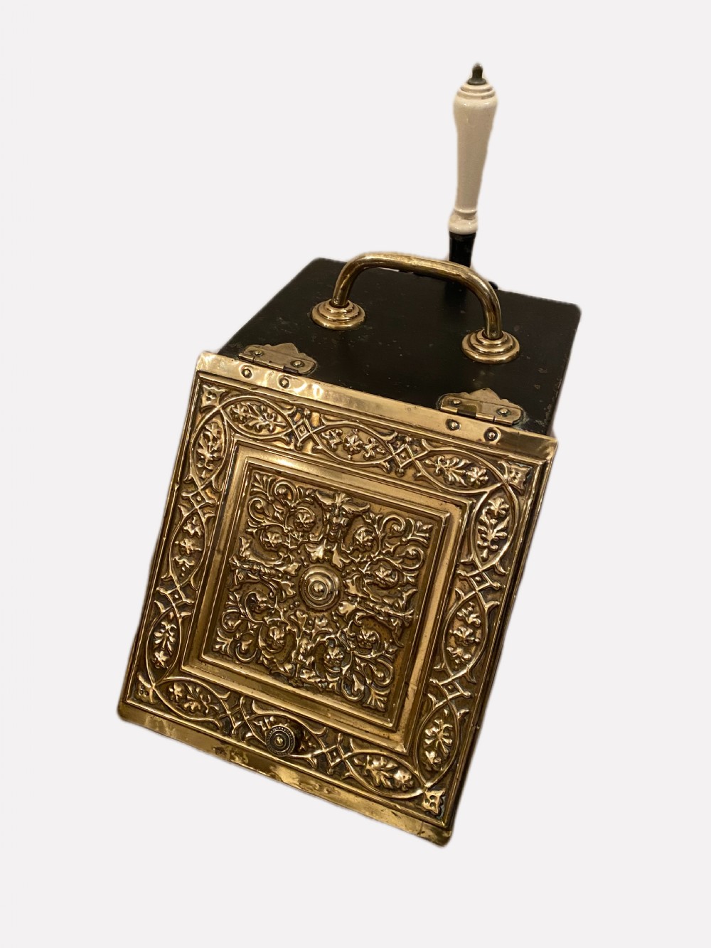 Antique Victorian Ornate Quality Brass Coal Scuttle & Original Shovel  View IV
