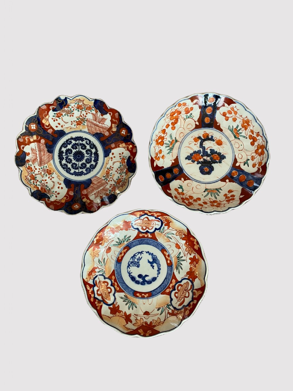 Collection Of Three Antique Quality Imari Plates 