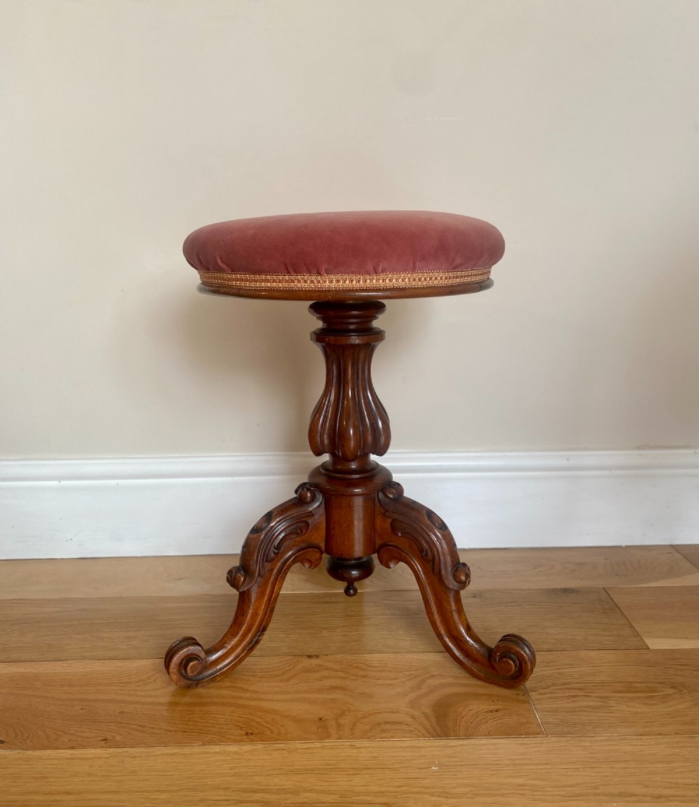 Antique Victorian Quality Carved Walnut Revolving Piano Stool