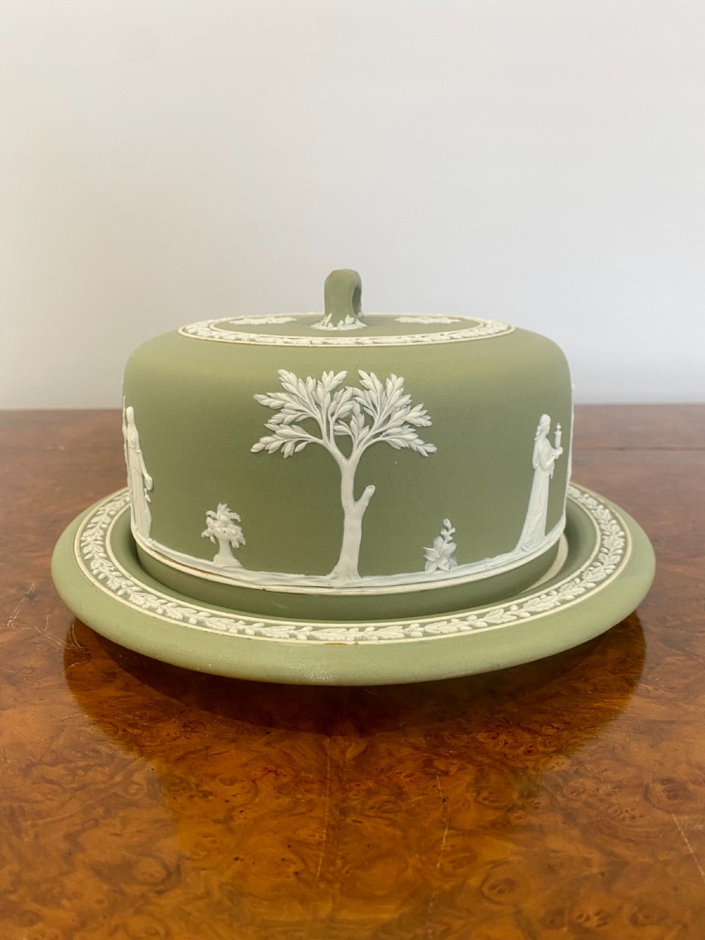 Antique Victorian Quality Wedgwood Jasperware Cheese Dish On A Stand View IV