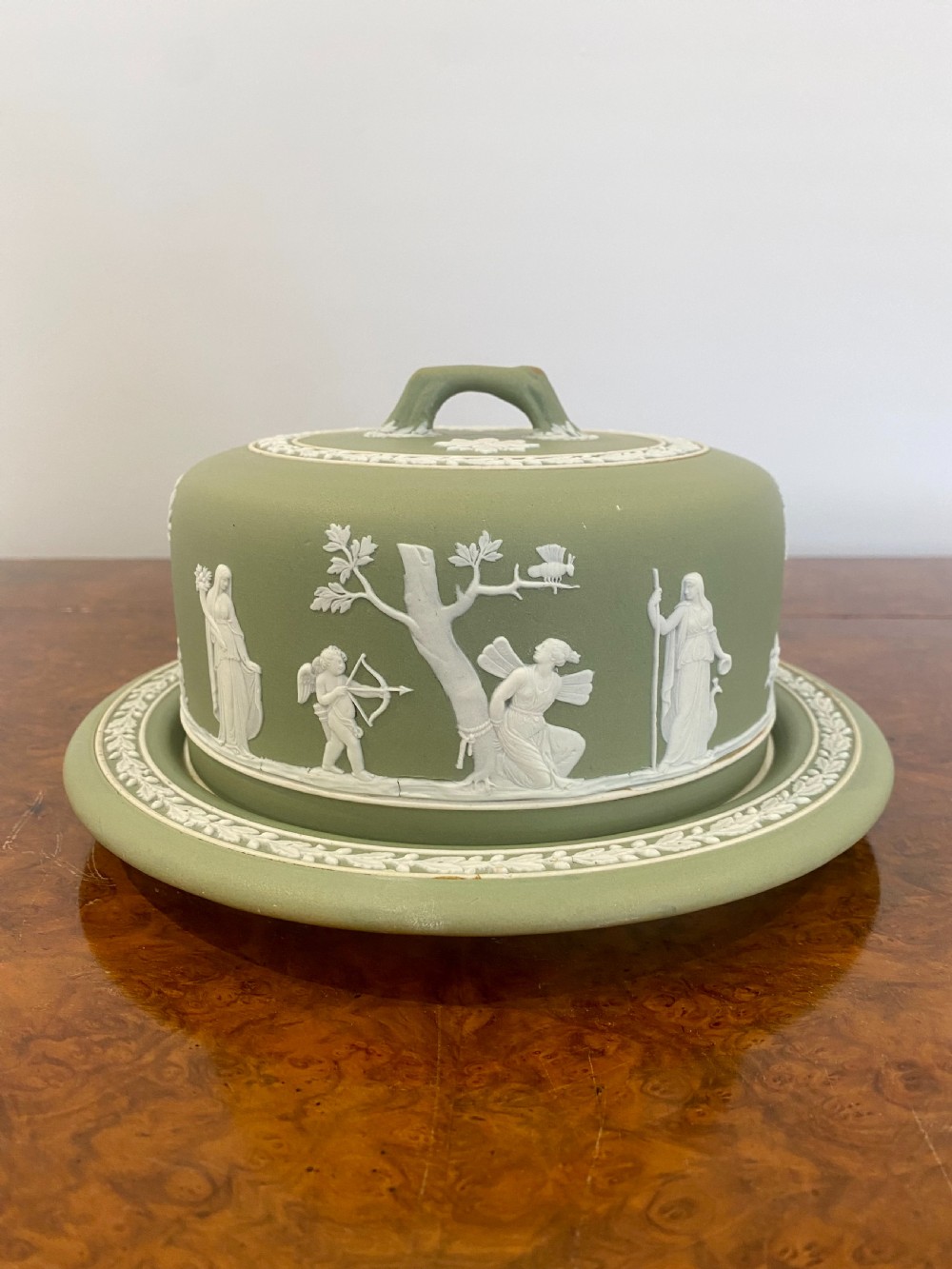 Antique Victorian Quality Wedgwood Jasperware Cheese Dish On A Stand View VIII