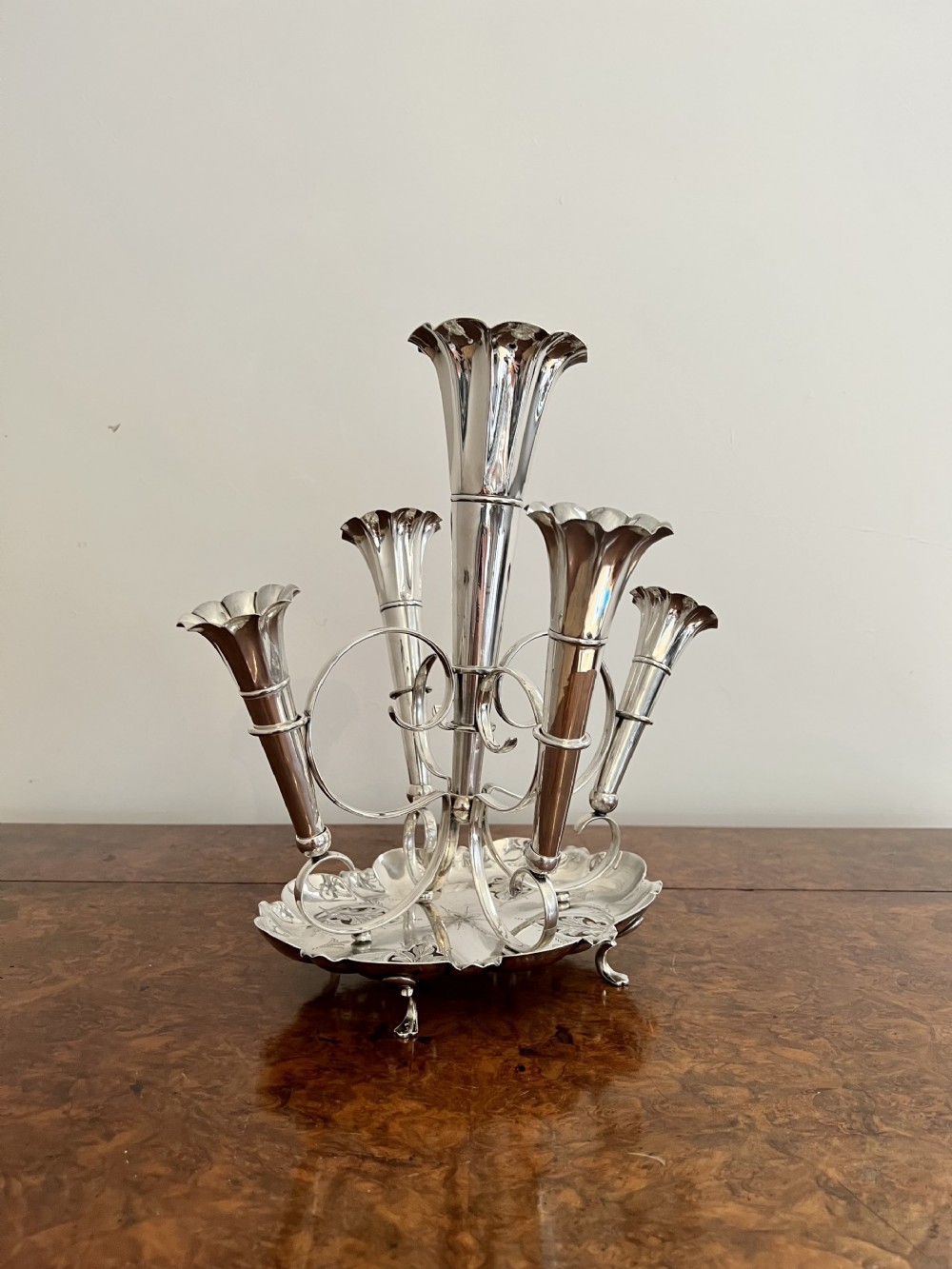 Stunning quality antique Victorian silver plated five branch epergne by Carles Henry Hattersley 