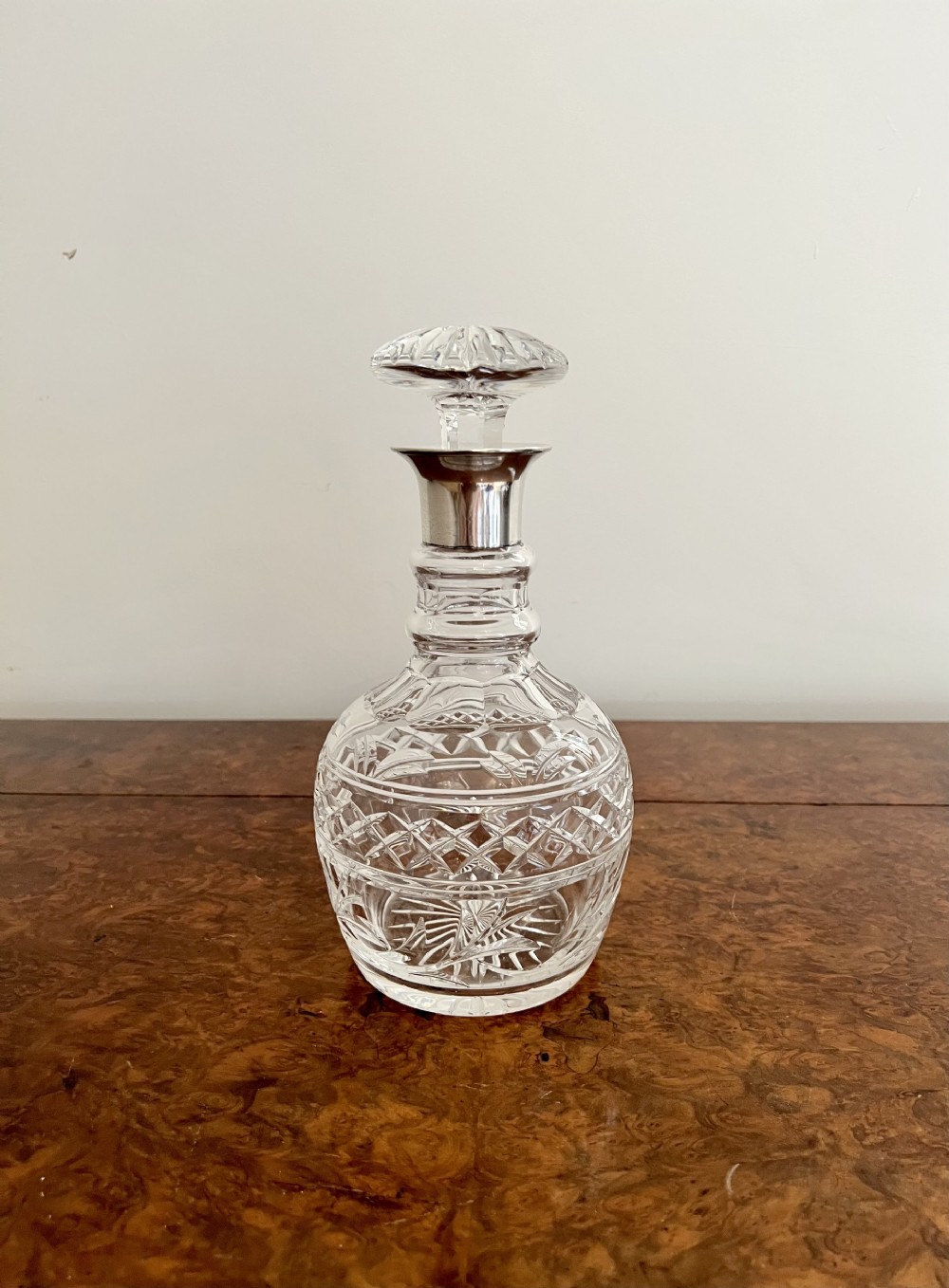 Quality antique Edwardian silver collar decanter
