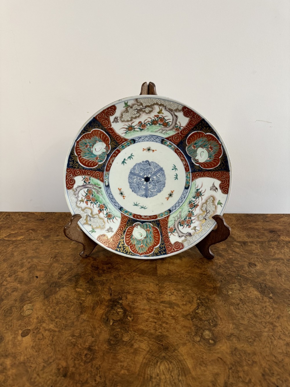 Quality antique Japanese imari plate 