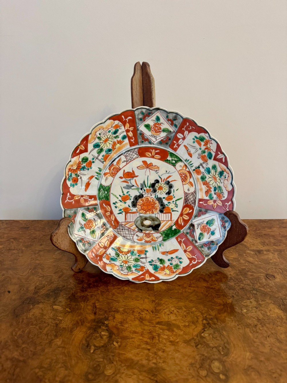 Lovely quality antique Japanese imari plate 