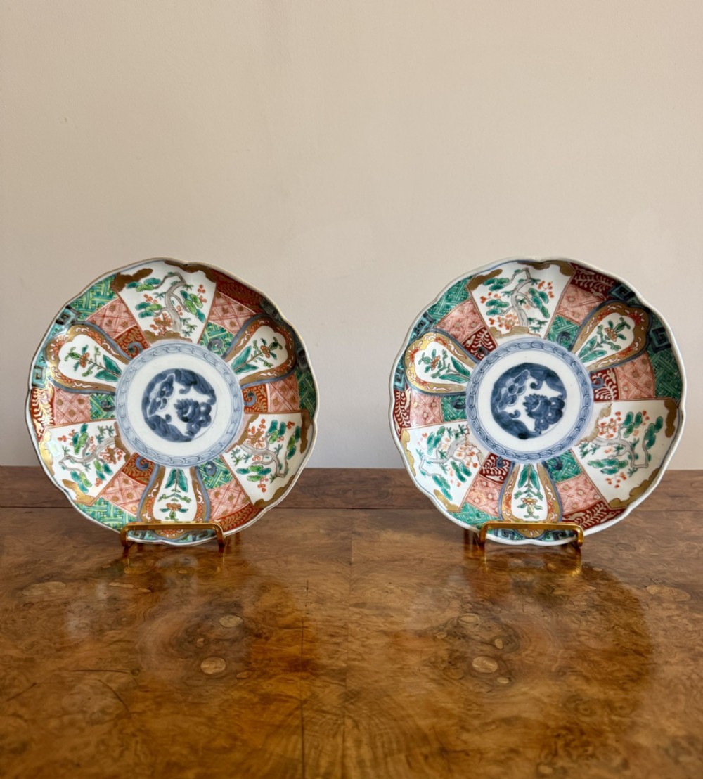 Lovely pair of antique Japanese imari plates