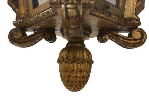 A FLORENTINE CARVED GILTWOOD HANGING LANTERN - ADDITIONAL PHOTO 2