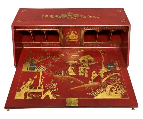 A GEORGE III SCARLET GILTJAPANNED DESK - ADDITIONAL PHOTO 5