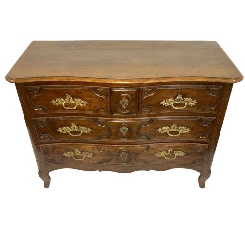 A LOUIS XV PROVINCIAL COMMODE IN WALNUT - ADDITIONAL PHOTO 4