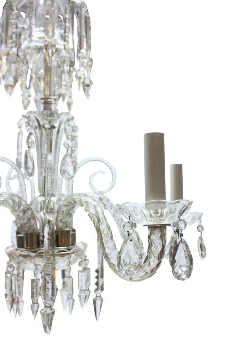 A SMALL ENGLISH CUT GLASS CHANDELIER IN THE GEORGIAN MANNER - ADDITIONAL PHOTO 3