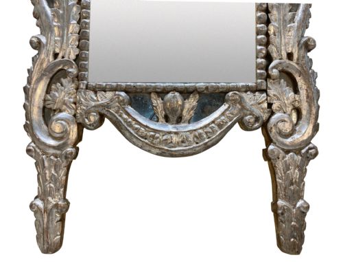 A VENETIAN XVIII CENTURY SILVERLEAF MIRROR - ADDITIONAL PHOTO 2