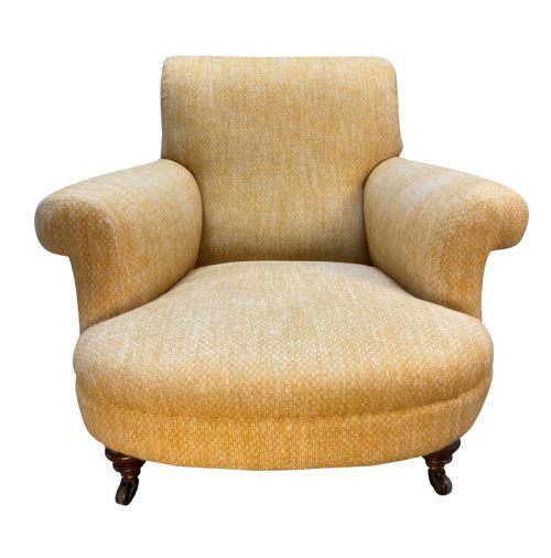 A LARGE ENGLISH HOWARD SONS STYLE CLUB ARMCHAIR - ADDITIONAL PHOTO 1