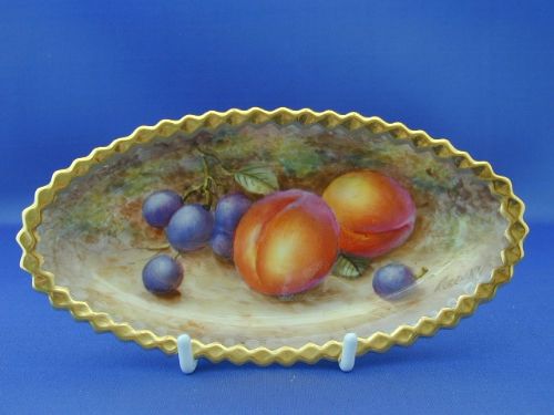 Royal Worcester Fruit Painted Bon Bon Dish by Freeman