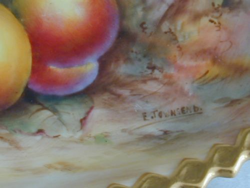 ROYAL WORCESTER FRUIT DECORATED BON BON DISH - ADDITIONAL PHOTO 1