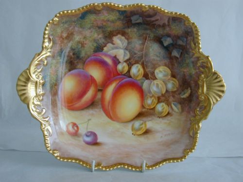 royal worcester fruit decorated dessert tray tudor tray signed h ayrton - CATEGORY: ANTIQUE CERAMICS - DATED 