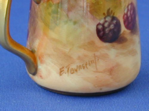 ROYAL WORCESTER MINIATURE FRUIT PAINTED JUG - ADDITIONAL PHOTO 3