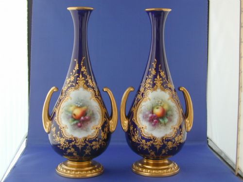 royal worcester pair of vases signed chivers - CATEGORY: ANTIQUE VASES - DATED 