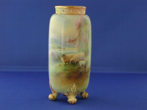 royal worcester vase signed harry davis - CATEGORY: ANTIQUE VASES - DATED 