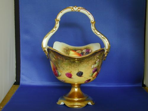 ROYAL WORCESTER FRUIT DECORATED BASKET - ADDITIONAL PHOTO 2