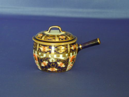 royal crown derby miniature saucepan - CATEGORY: ANTIQUE CERAMICS - DATED 