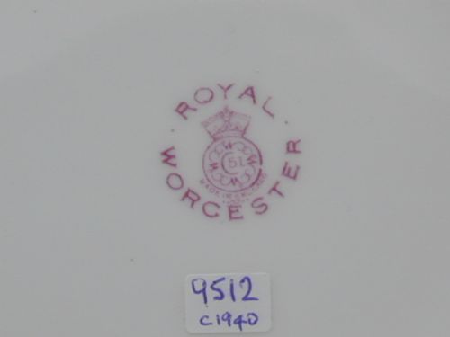 ROYAL WORCESTER SHELL HANDLED DESSERT DISH BY HORACE PRICE - ADDITIONAL PHOTO 2