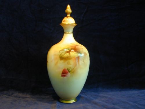 ROYAL WORCESTER LARGE VASE AND COVER DECORATED ROSES ARTIST SIGNED - ADDITIONAL PHOTO 1