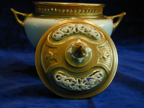 ROYAL WORCESTER POT POURRI VASE AND COVER DECORATED HIGHLAND CATTLE - ADDITIONAL PHOTO 2