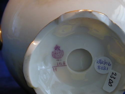 ROYAL WORCESTER POT POURRI VASE AND COVER DECORATED HIGHLAND CATTLE - ADDITIONAL PHOTO 4
