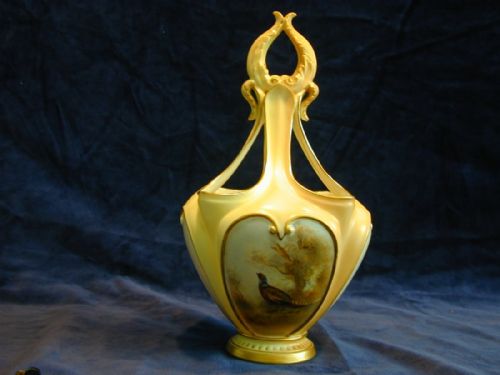 royal worcester pot pourri basket pheasants by james stinton - CATEGORY: ANTIQUE CERAMICS - DATED 1900