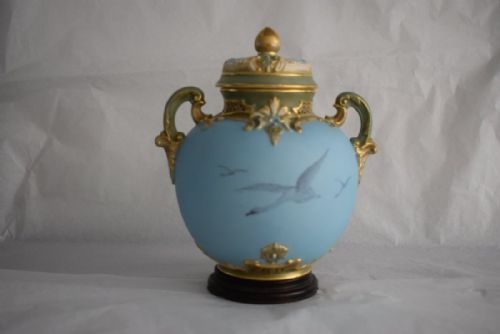 ROYAL WORCESTER POT POURRI VASE BY CHARLES BALDWYN - ADDITIONAL PHOTO 2