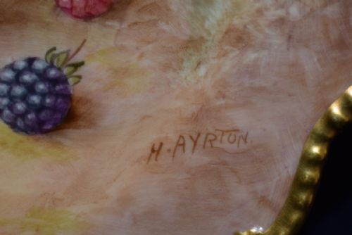 ROYAL WORCESTER DESSERT PLATE FRUIT DECORATED BY AYRTON - ADDITIONAL PHOTO 1