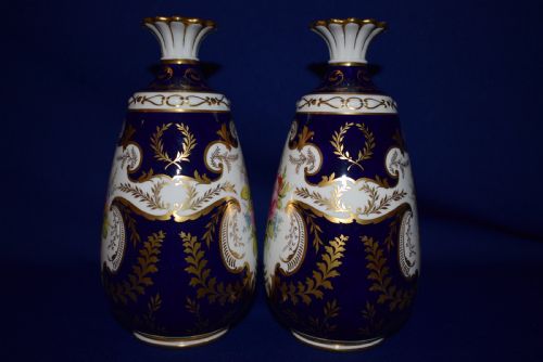 ROYAL CROWN DERBY PAIR OF HAND PAINTED AND ARTIST SIGNED VASES - ADDITIONAL PHOTO 6