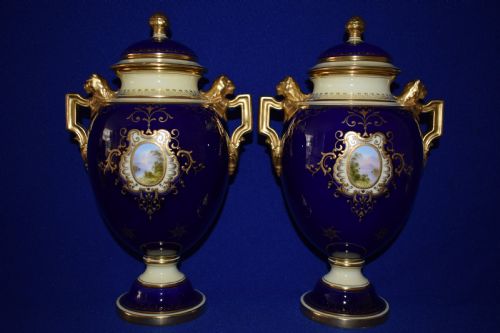 COALPORT PAIR OF HAND PAINTED VASES AND COVERS - ADDITIONAL PHOTO 1