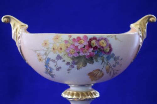 ROYAL WORCESTER BLUSH IVORY CENTREPIECE - ADDITIONAL PHOTO 2