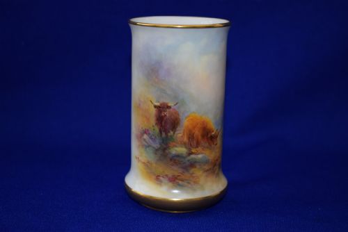 royal worcester vase highland cattle signed h stinton - CATEGORY: ANTIQUE VASES - DATED 1930