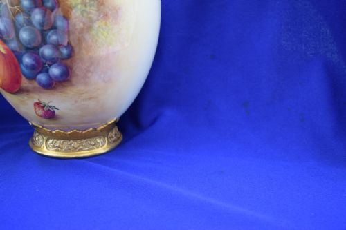 ROYAL WORCESTER LARGE PAIR OF PAINTED FRUIT 3 PIECE POT POURRI VASES BY AYRTON - ADDITIONAL PHOTO 4
