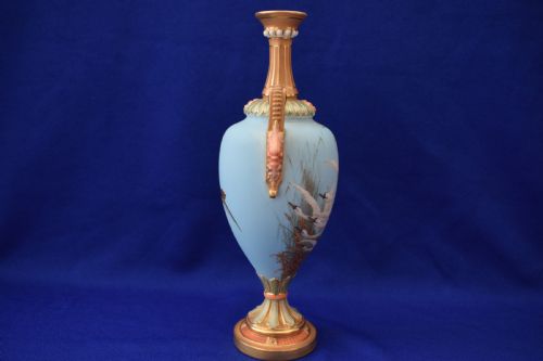 ROYAL WORCESTER VASE DECORATED SWANS BY CHARLES BALDWYN - ADDITIONAL PHOTO 2