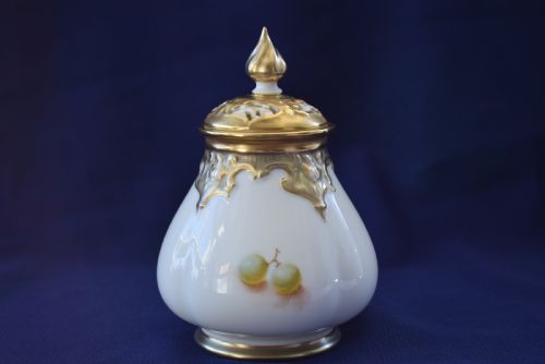 ROYAL WORCESTER PAINTED NFRUIT POT POURRI VASE AND COVER - ADDITIONAL PHOTO 1