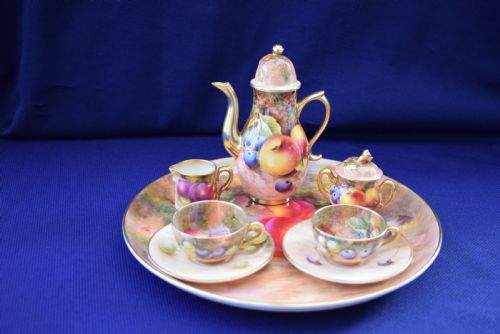 royal worcester miniature painted fruit teacoffee set - CATEGORY: ANTIQUE CERAMICS - DATED 1950