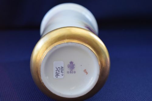 ROYAL WORCESTER SPILL VASE DECORATED HIGHLAND CATTLE - ADDITIONAL PHOTO 2