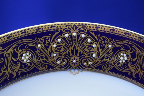 ROYAL WORCESTER CABINET PLATE BY RICHARD SEBRIGHT - ADDITIONAL PHOTO 2