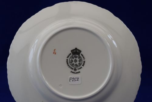ROYAL WORCESTER PAINTED FRUIT 6 TEA PLATE SIGNED J SMITH - ADDITIONAL PHOTO 2