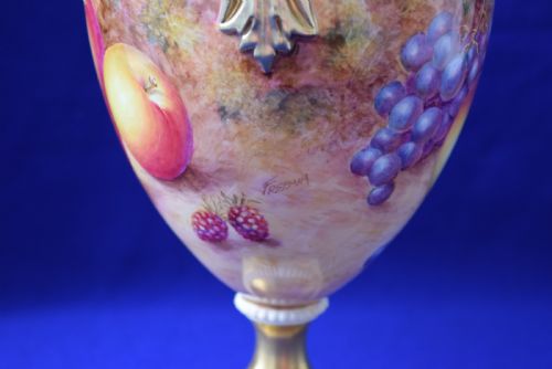 ROYAL WORCESTER LARGE PAINTED FRUIT VASE BY FREEMAN - ADDITIONAL PHOTO 3