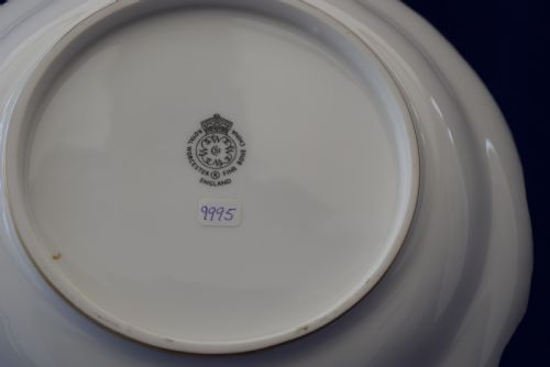 ROYAL WORCESTER PAINTED FRUIT SHELL HANDLED DESSERT DISH - ADDITIONAL PHOTO 2