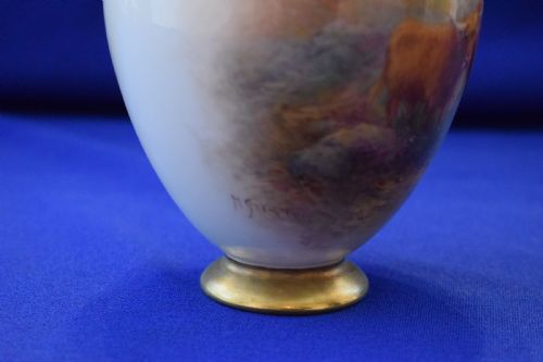 ROYALM WORCESTER VASE HIGHLAND CATTLE BY HARRY STINTON - ADDITIONAL PHOTO 1